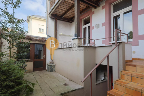 Moradia geminada com 4 quarto(s) para venda em Diekirch