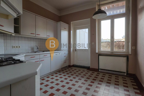 Moradia geminada com 4 quarto(s) para venda em Diekirch