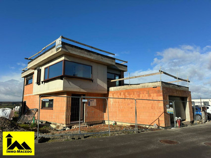 Moradia com 3 quarto(s) para venda em Bissen