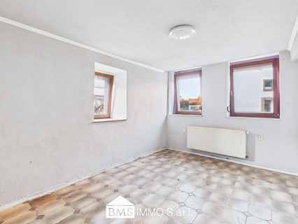 Moradia com 4 quarto(s) para venda em Seffern