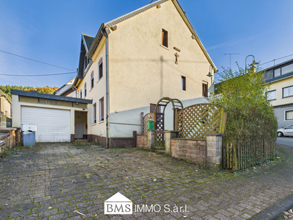 Moradia com 4 quarto(s) para venda em Seffern