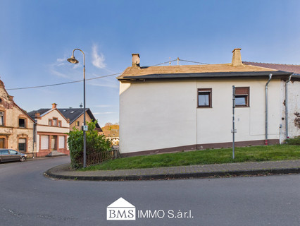 Moradia com 4 quarto(s) para venda em Seffern