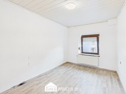 Moradia com 4 quarto(s) para venda em Seffern