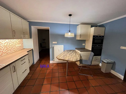 Office to rent in Hivange