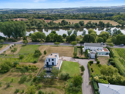 Land with 4 bedroom(s) to sell in Schengen