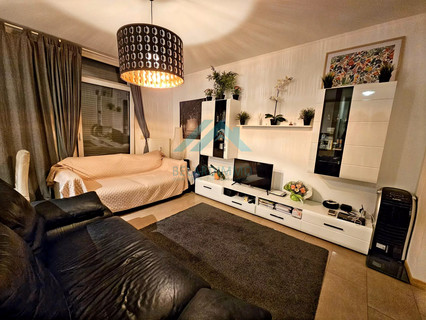 Apartment with 1 bedroom(s) to sell in Altwies