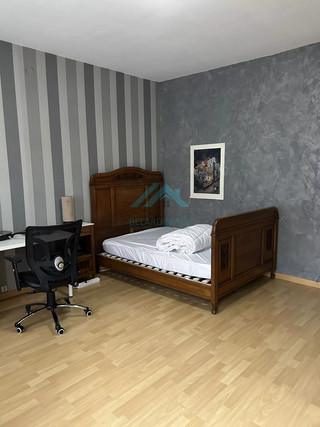 Moradia geminada com 8 quarto(s) para venda em Hettange-Grande