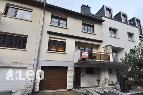 Moradia geminada com 4 quarto(s) para venda em Luxembourg-Bonnevoie