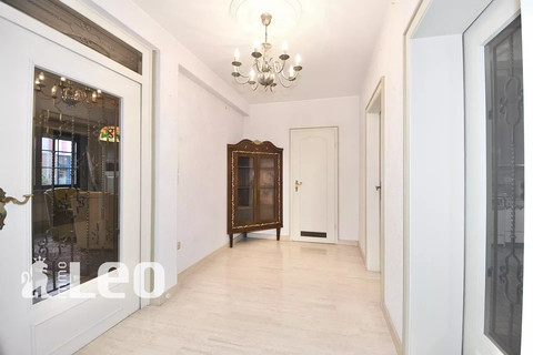 Moradia geminada com 4 quarto(s) para venda em Luxembourg-Bonnevoie