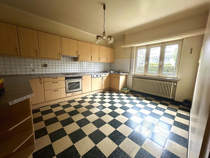 Moradia individual com 4 quarto(s) para venda em Bertrange