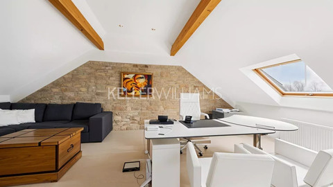 Office to rent in Livange