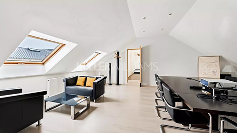 Office to rent in Livange