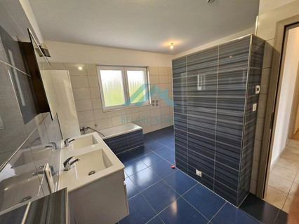 Moradia geminada com 3 quarto(s) para venda em Puttelange-lès-Thionville