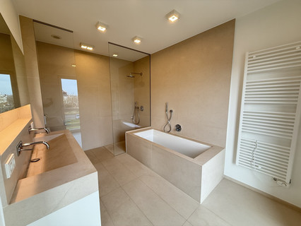 Joint house with 4 bedroom(s) to sell in Luxembourg-Belair