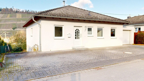 Moradia com 2 quarto(s) para venda em Brauneberg