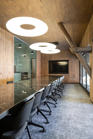 Escritório para alugar em Belval