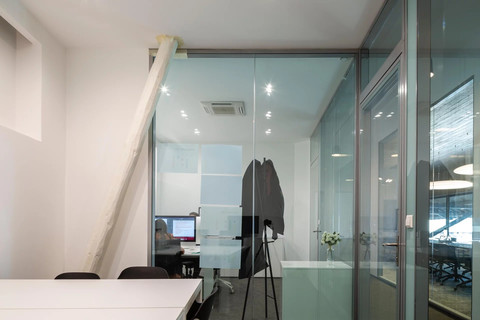 Escritório para alugar em Belval