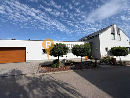 Haus 4 Zimmer zu verkaufen in Niederfeulen