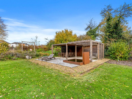 House with 5 bedroom(s) to sell in Hautcharage