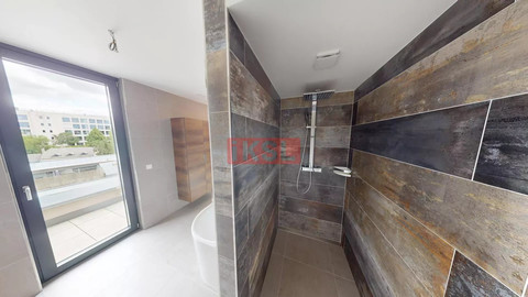 Penthouse with 4 bedroom(s) to sell in Strassen