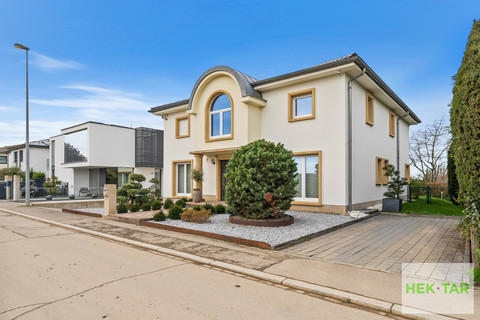 Villa 5 Zimmer zu verkaufen in Luxembourg-Bonnevoie