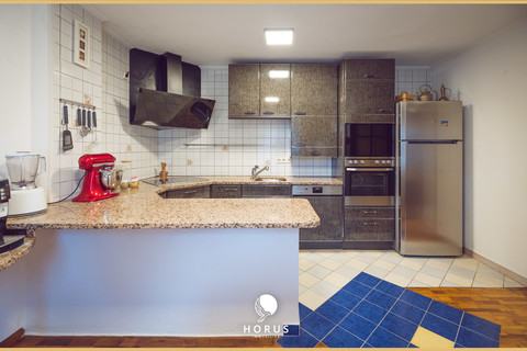 Moradia individual com 6 quarto(s) para venda em Luxembourg-Merl