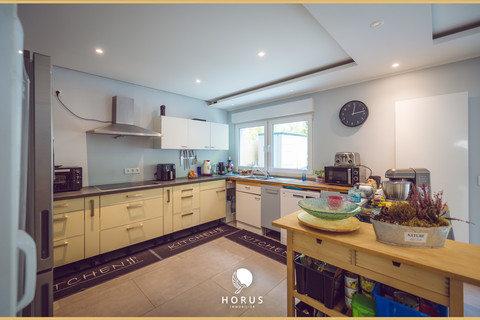 Semi-detached with 4 bedroom(s) to sell in Luxembourg-Neudorf