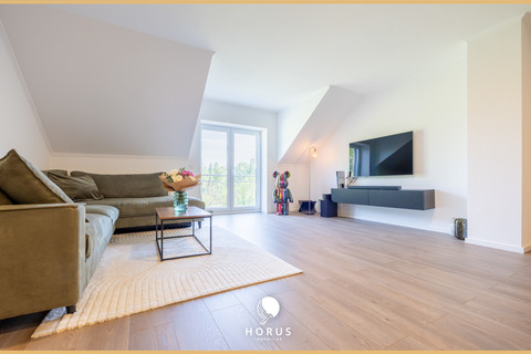 Casa geminada com 6 quarto(s) para venda em Roedt