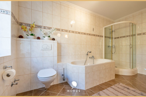 Casa geminada com 6 quarto(s) para venda em Roedt