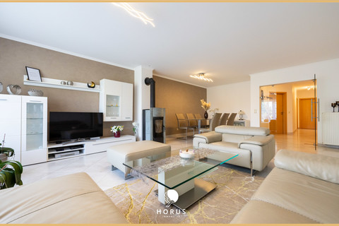 Casa geminada com 6 quarto(s) para venda em Roedt