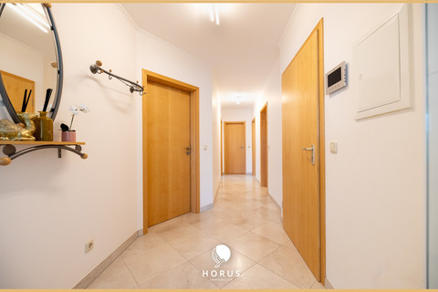 Casa geminada com 6 quarto(s) para venda em Roedt