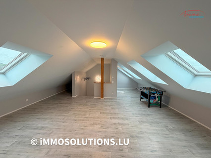 Duplex com 3 quarto(s) para venda em Clemency