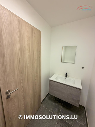 Duplex com 3 quarto(s) para venda em Clemency