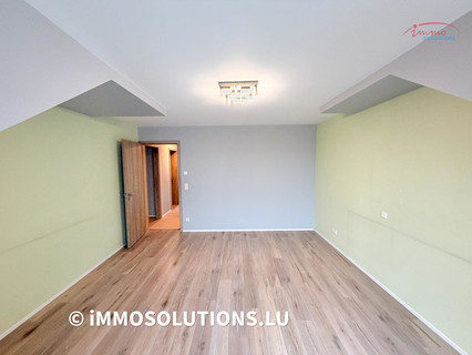 Duplex com 3 quarto(s) para venda em Clemency