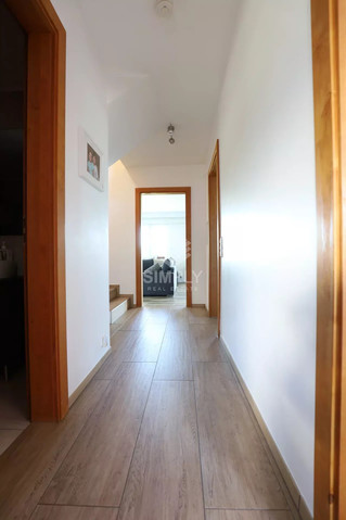 Moradia com 4 quarto(s) para venda em Itzig