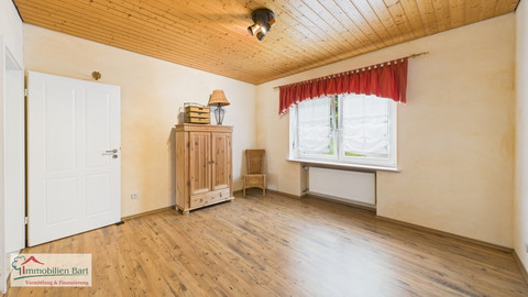 House with 5  bedroom(s) to sell in Wadern