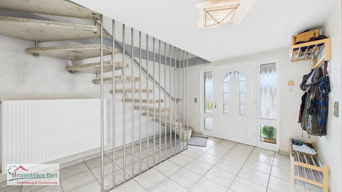 House with 5  bedroom(s) to sell in Wadern