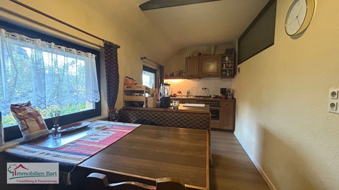 House with 7  bedroom(s) to sell in Perl