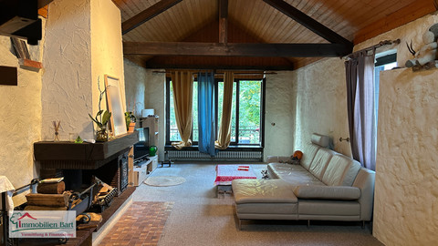 House with 7  bedroom(s) to sell in Perl