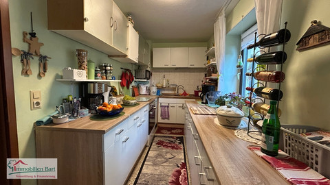 House with 7  bedroom(s) to sell in Perl