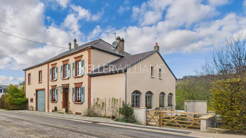 House with 5 bedroom(s) to sell in Apach