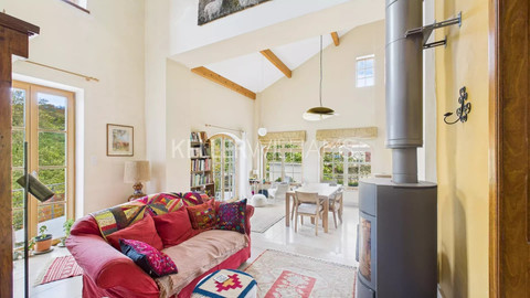 House with 5 bedroom(s) to sell in Apach