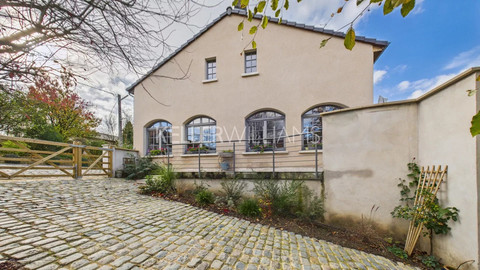 House with 5 bedroom(s) to sell in Apach