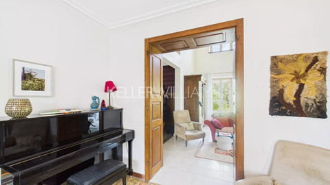 House with 5 bedroom(s) to sell in Apach