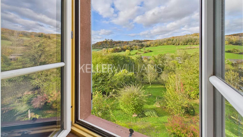 House with 5 bedroom(s) to sell in Apach