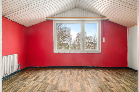 Land with 7 bedroom(s) to sell in Ernster