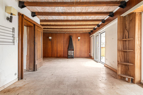 Land with 7 bedroom(s) to sell in Ernster