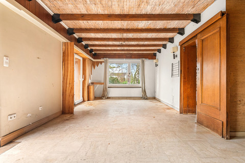 Land with 7 bedroom(s) to sell in Ernster