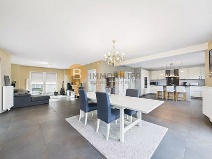 Moradia geminada com 3 quarto(s) para venda em Reckange