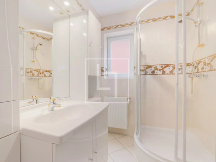 House with 5 bedroom(s) to sell in Wormeldange-Haut